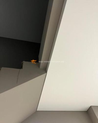 Теневой натяжной потолок