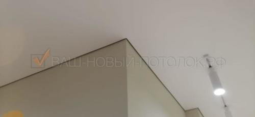 Еврокрааб в коридоре. Накладной трек