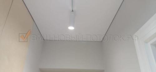 Еврокрааб в коридоре. Накладной трек