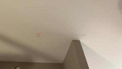 Бесщелевой натяжной потолок, обход углов