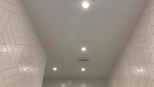 Бесщелевой натяжной потолок