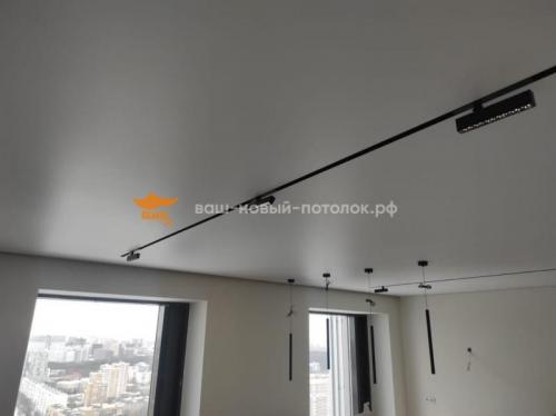 Теневой натяжной потолок, магнитные треки