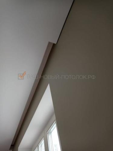 Теневой профиль Eurolumfer, полотно MSD Evolution, ниша под штору