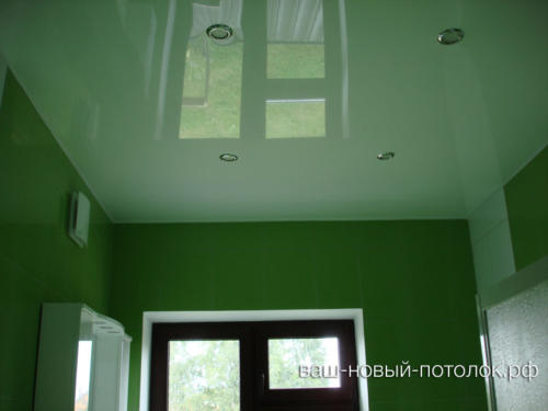 ПВХ белый глянцевый, 8м2, светильники. Стоимость 11400р