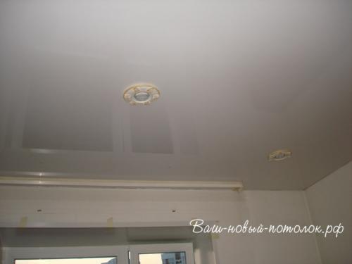 Глянцевый натяжной потолок 16м2. Стоимость 12800р