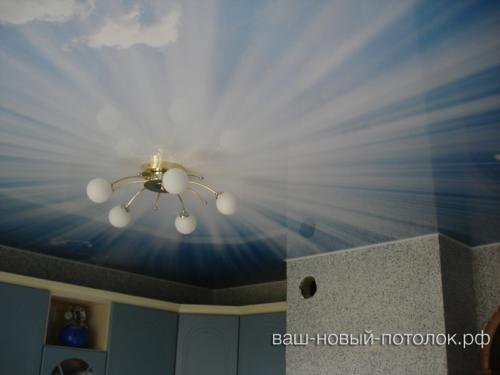 ПВХ глянец, фотопечать; кухня 10м2, стоимость - 19000р